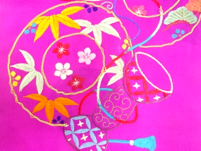 アンティーク　鼓に松竹梅模様刺繍名古屋帯